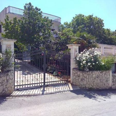 טרוגיר Villa Caroline מראה חיצוני תמונה