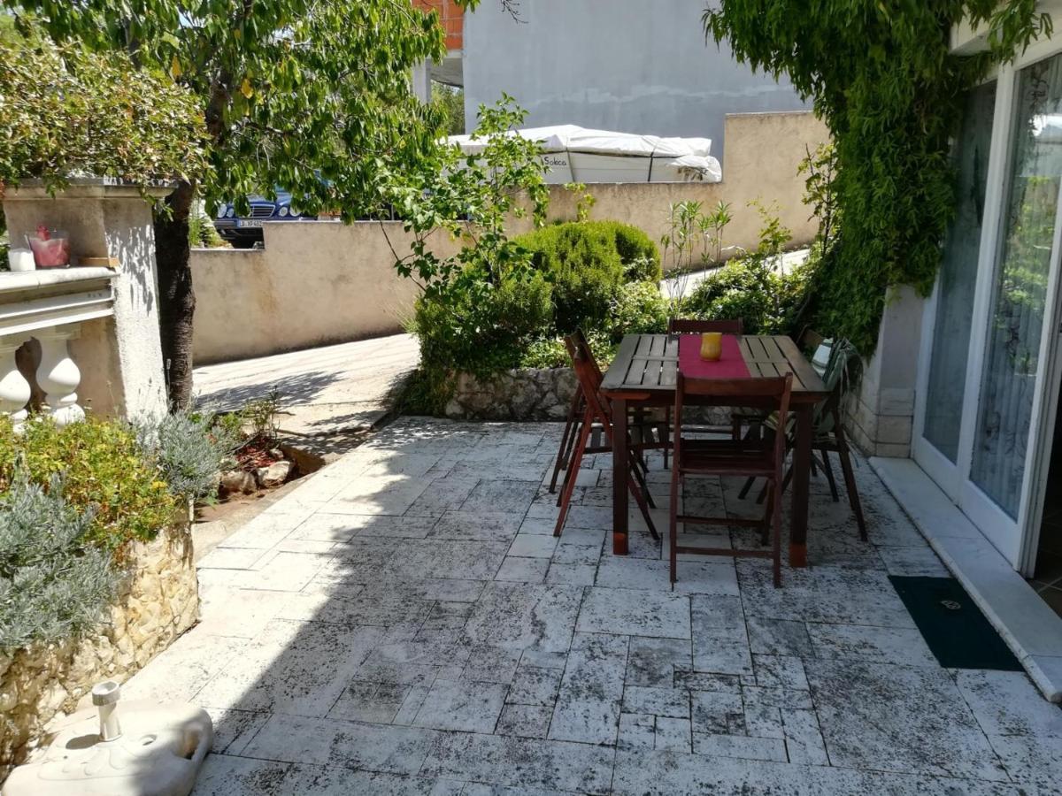 טרוגיר Villa Caroline מראה חיצוני תמונה